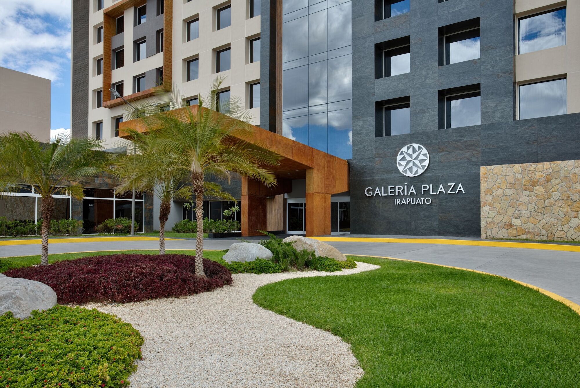 מלון Galeria Plaza איראפואטו מראה חיצוני תמונה